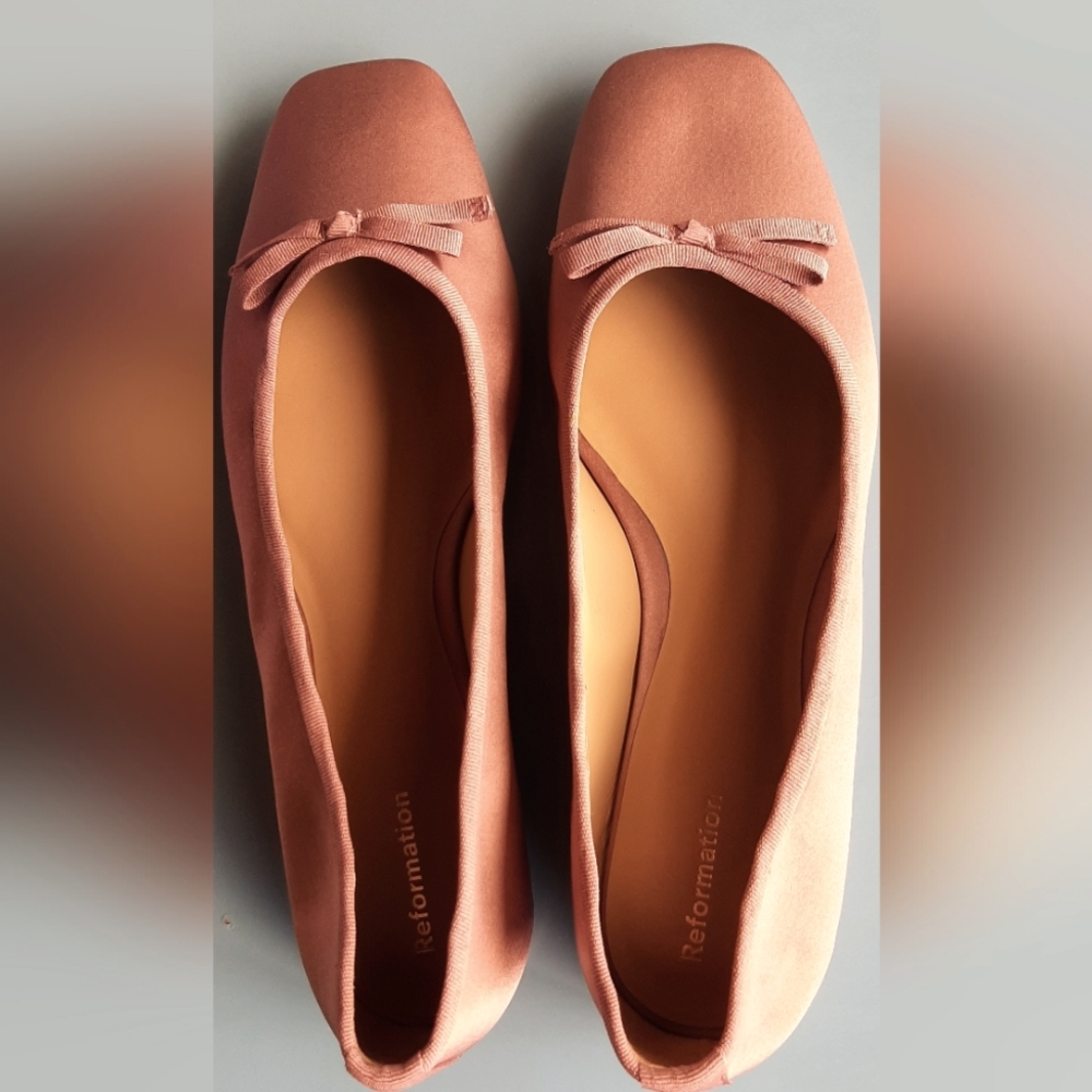 NWOT Reformation ballet flats